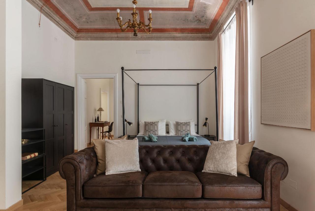 Apartment Castro Pretorio 3 - Fromhometorome Rome