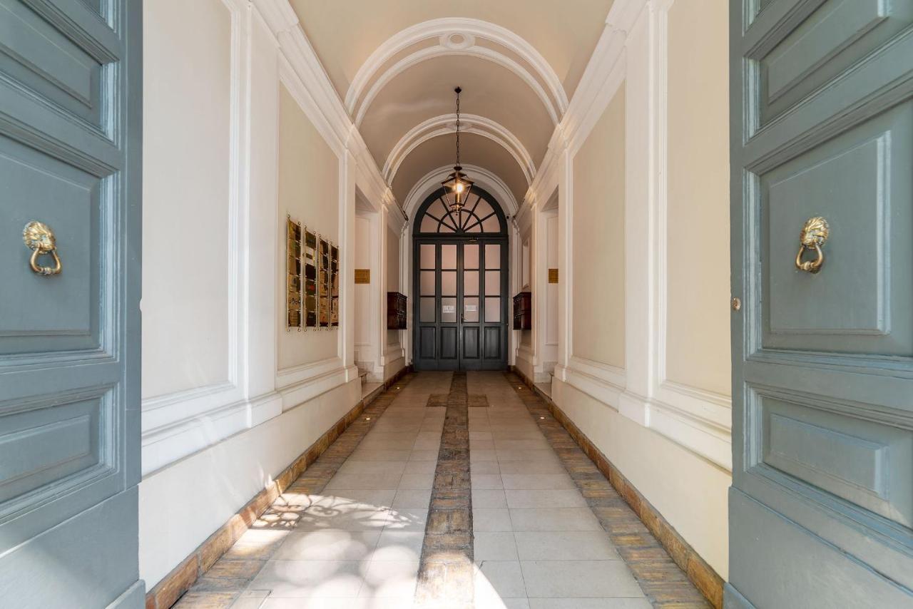 Castro Pretorio 3 - Fromhometorome Apartment Rome